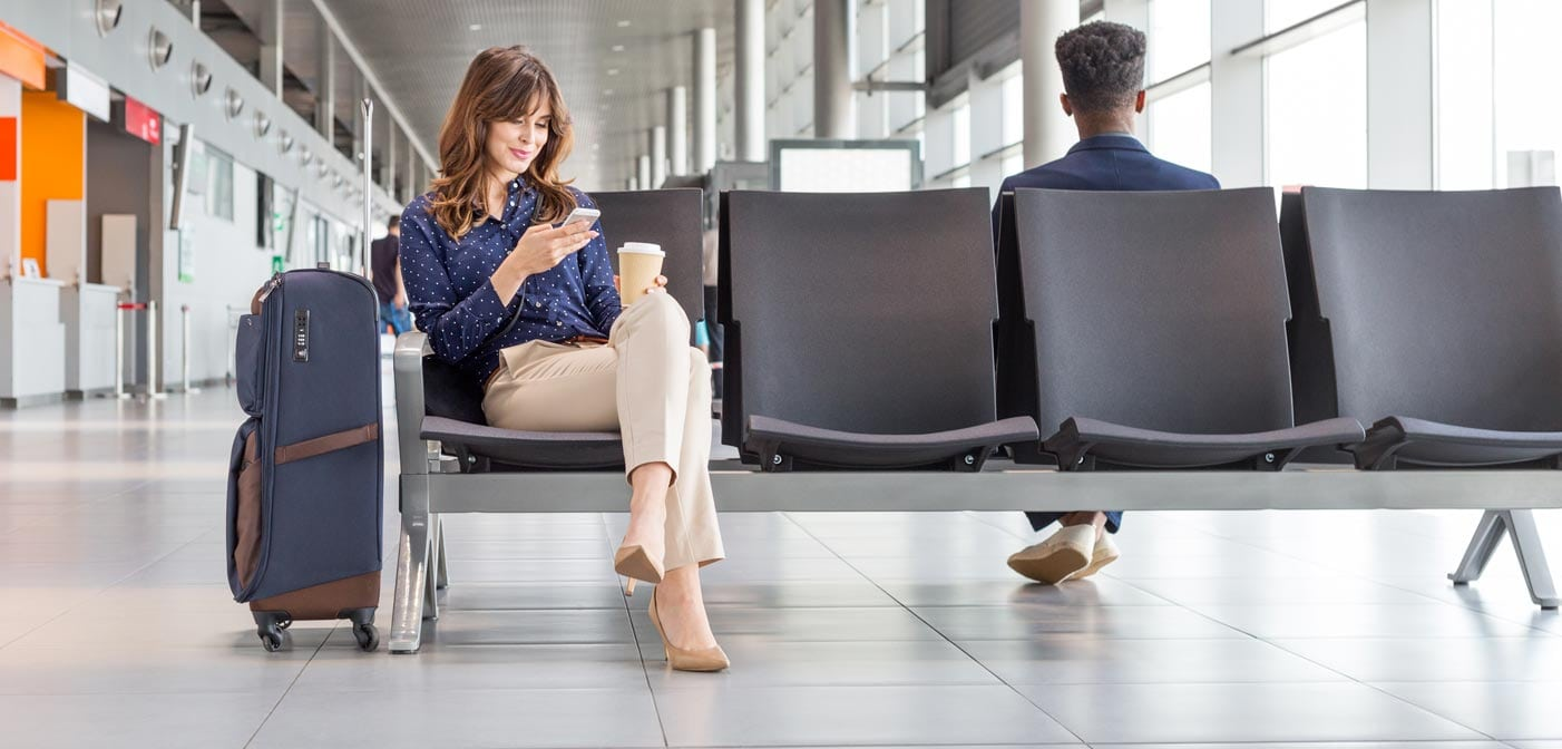 0718 Hn Smartphone Risk Management While Traveling