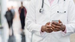 0519HN-Hospitals Have a Smartphone Problem 1402&times;672