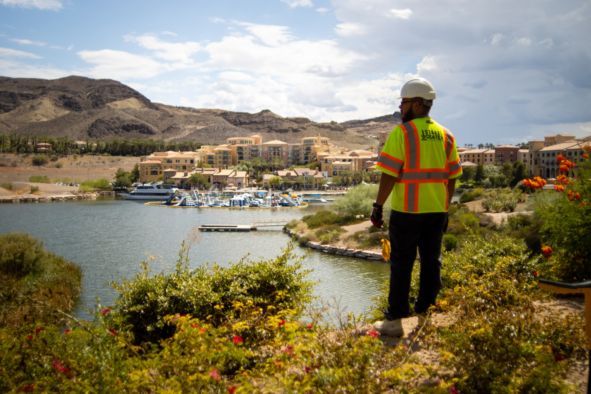 Stake Center Locating specializes in Fiber and Gas locating services.