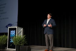 Tech Talk Goth R61 2453 Tech Talk Goth R61 2453