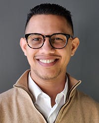 Jose De Jesus Crown Castle 200x250 Jose De Jesus Crown Castle 200x250