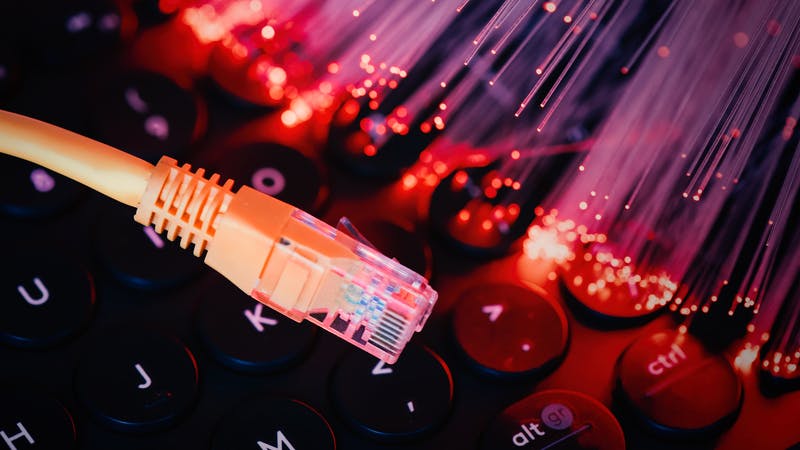 6758ca7d4b41311045faa1b5 Dreamstime S 348171691