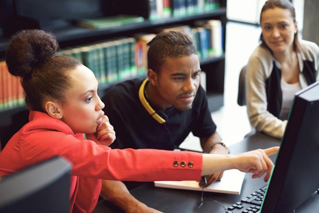 Verizon's Total Wireless Supports Working Students