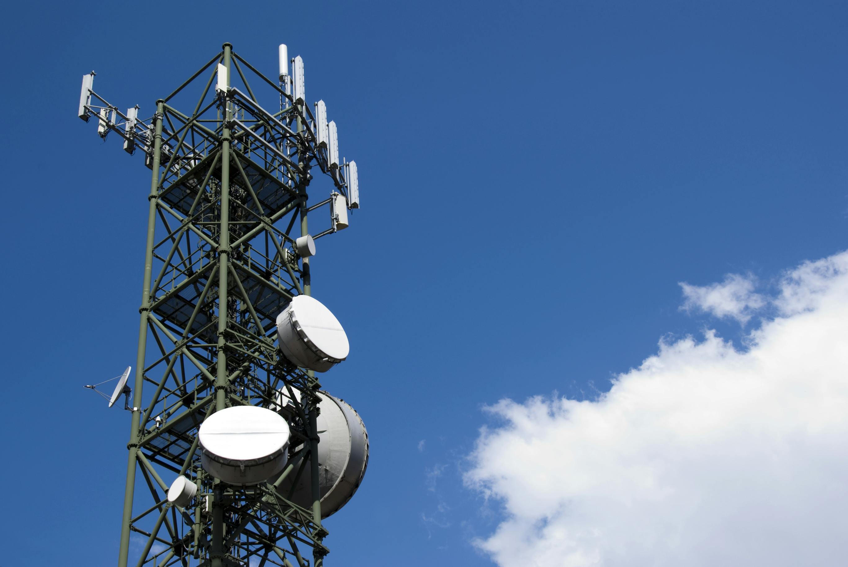 5G Rollouts to Boost Microwave Backhaul Demand Before the 6G Transition