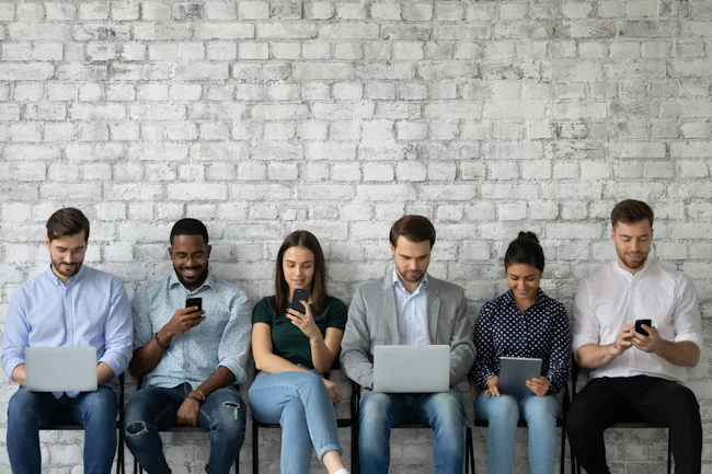 Wireless Customer Loyalty Study Highlights Growing Gap Between Major Carriers and Smaller Brands